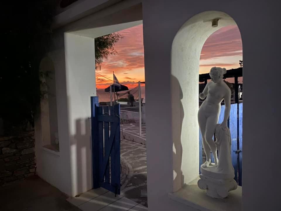 Anatoli Studios Schoinoussa Exteriör bild